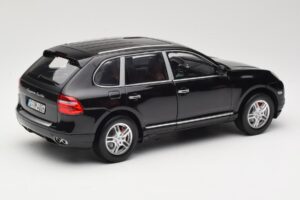 Porsche Cayenne Turbo 957 Negro Norev 1:18 WAP02112317 Metal - imagen 3 de 8
