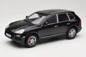 Porsche Cayenne Turbo 957 Negro Norev 1:18 WAP02112317 Metal