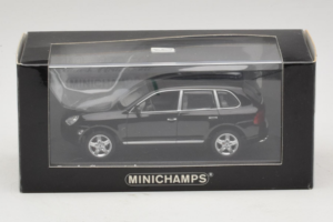 Porsche Cayenne 955 Turbo Black Metallic Minichamps 1:43 400061080 Metal - imagen 5 de 5
