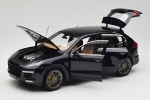 Porsche Cayenne Turbo S 958 Blue Metallic Minichamps 1:18 110064001 Metal - imagen 2 de 8