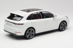 Porsche Cayenne 9YA Turbo Blanco Metallic Minichamps 1:18 155042560 Metal - imagen 3 de 8