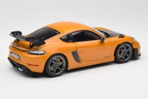 Porsche Cayman GT4 RS 982 Weissach Package Bahama Yellow Norev 1:18 187252 Metal - imagen 3 de 8