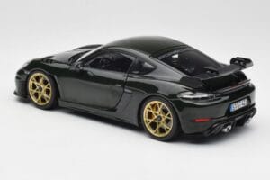 Porsche Cayman GT4 RS 982 Weissach Package Brewster Green Norev 1:18 187250 Metal - imagen 7 de 8