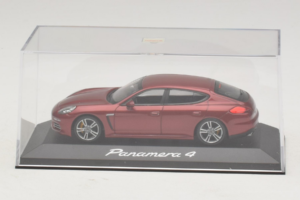 Porsche Panamera 970 4 Red Metallic Minichamps 1:43 WAP0201250E Metal - imagen 4 de 5