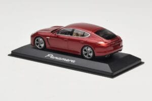 Porsche Panamera 970 Red Metallic Minichamps 1:43 WAP0200119 Metal - imagen 3 de 4