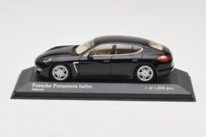 Porsche Panamera 970 Turbo Negro Metalizado Minichamps 1:43 400068271 Metal