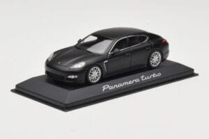 Porsche Panamera 970 Turbo Matt Black Minichamps 1:43 WAP0200270C Metal - imagen 2 de 4