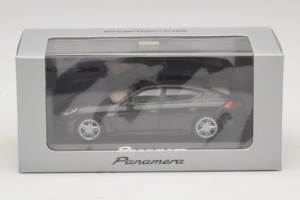 Porsche Panamera 970 Black Metallic Minichamps 1:43 WAP0203900E Metal - imagen 5 de 5