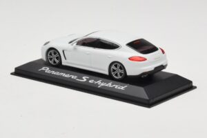 Porsche Panamera 970 S e-Hybrid Blanco Minichamps 1:43 WAP0207200E Metal - imagen 3 de 3