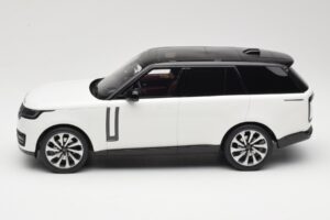 Land Rover Range Rover L460 P530 Autobiography Fuji White GT Spirit 1:18 GT533 Resina - imagen 3 de 6