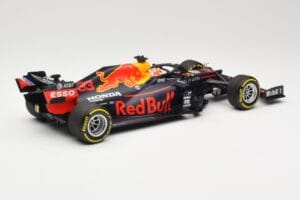 Red Bull Racing RB16 #33 M. Verstappen 3rd Place Styrian GP 2020 Minichamps 1:18 110200233 Metal - imagen 2 de 6