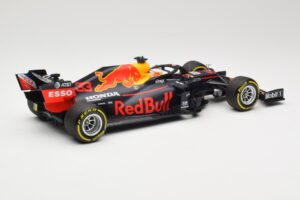 Red Bull Racing RB16 #33 M. Verstappen Winner 70th Anniversary GP 2020 Minichamps 1:18 110200533 Metal - imagen 2 de 6