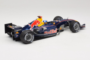 Red Bull RB1 Cosworth #14 D. Coulthard Red Bull Racing Showcar 2005 Minichamps 1:18 100050014 Metal - imagen 2 de 6