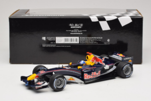 Red Bull RB1 Cosworth #14 D. Coulthard Red Bull Racing Showcar 2005 Minichamps 1:18 100050084 Metal - imagen 6 de 7