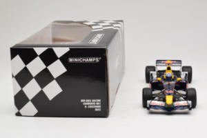 Red Bull RB1 Cosworth #14 D. Coulthard Red Bull Racing Showcar 2005 Minichamps 1:18 100050084 Metal - imagen 7 de 7