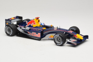 Red Bull RB1 Cosworth #14 D. Coulthard Red Bull Racing Showcar 2005 Minichamps 1:18 100050014 Metal - imagen 4 de 6