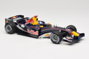 Red Bull RB1 Cosworth #14 D. Coulthard Red Bull Racing Showcar 2005 Minichamps 1:18 100050084 Metal - imagen 4 de 7