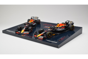 Red Bull RB19 Honda RBPT #1 M. Verstappen Oracle Red Bull Racing Qatar Grand Prix World Champion 2023 Minichamps 1:18 1122318 - imagen 2 de 6