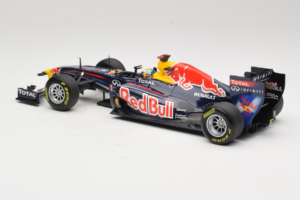 Red Bull RB7 Renault #1 S. Vettel Red Bull Racing World Champion 2011 Minichamps 1:18 110110001 Metal - imagen 5 de 6
