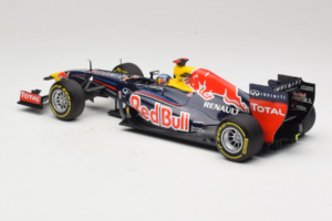 Red Bull RB8 Renault #1 S. Vettel Red Bull Racing Showcar 2012 Minichamps 1:18 110120071 Metal - imagen 5 de 7