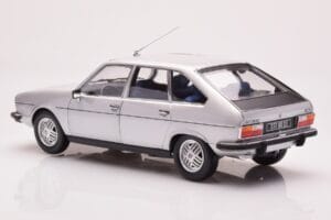 Renault 30 TX Plata Norev 1:18 185272 Metal - imagen 7 de 8