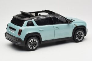 Renault 4 E-Tech Electric Hauts de France Green Norev 1:18 185520 Metal - imagen 3 de 8
