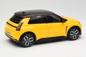 Renault 5 E-Tech Pop Amarillo & Negro Norev 1:18 185500 Metal - imagen 4 de 8
