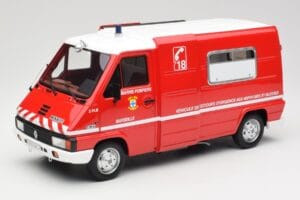 Renault Master T30 VSAB Bomberos Rojo Otto 1:18 OT1107 Resina