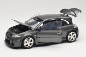 Renault Megane Mk2 RS Vampire Grey Norev 1:18 185101 Metal - imagen 2 de 8