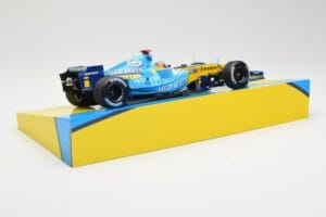Renault R25 #5 F. Alonso 2nd Place British GP 2005 Minichamps 1:18 147051105 Metal - imagen 3 de 6