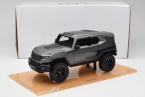 Rezvani Tank Matte Gris DNA 1:18 DNA000009 Metal - imagen 6 de 6