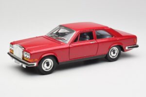 Rolls-Royce Camargue Rojo Bburago 1:22 3001 Metal
