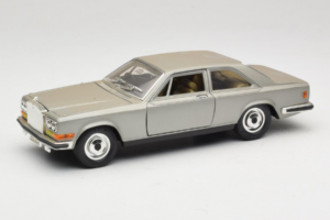 Rolls-Royce Camargue Plata Bburago 1:18 3001-M2 Metal