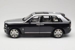 Rolls-Royce Cullinan Negro & Plata OEM 1:18 ROLLS001 Metal - imagen 4 de 8