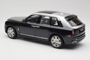 Rolls-Royce Cullinan Negro & Plata OEM 1:18 ROLLS001 Metal - imagen 7 de 8
