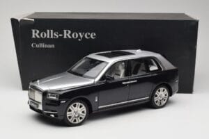 Rolls-Royce Cullinan Negro & Plata OEM 1:18 ROLLS001 Metal - imagen 8 de 8