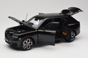 Rolls-Royce Cullinan Negro Con Gold Coachline & Shadow Wheels OEM 1:18 028-15A Metal - imagen 2 de 8