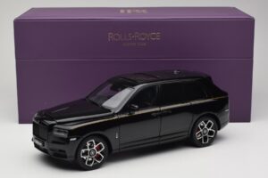 Rolls-Royce Cullinan Negro Con Gold Coachline & Shadow Wheels OEM 1:18 028-15A Metal - imagen 8 de 8