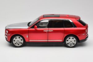 Rolls-Royce Cullinan Rojo Con Shadow Wheels OEM 1:18 028-18A Metal - imagen 4 de 8