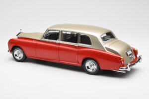 Rolls-Royce Phantom VI Rojo Beige Claro Kyosho 1:18 08905RLB Metal - imagen 7 de 8