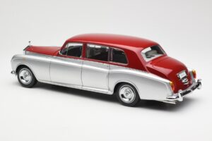 Rolls-Royce Phantom VI Plata Rojo Kyosho 1:18 08905SR Metal - imagen 7 de 8