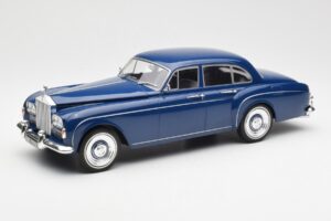Rolls-Royce Silver Cloud III Flying Spur Mulliner RHD Azul Oscuro MCG 1:18 MCG18124 Metal