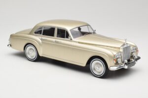 Rolls-Royce Silver Cloud III Flying Spur H.J. Mulliner Oro MCG 1:18 MCG18058 Metal - imagen 4 de 6