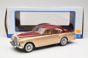 Rolls-Royce Silver Cloud III Flying Spur H.J. Mulliner Rojo & Oro MCG 1:18 MCG18132 Metal - imagen 6 de 6
