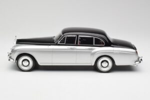 Rolls-Royce Silver Cloud III Mulliner Plateado & Negro MCG 1:18 MCG18128 Metal - imagen 3 de 6