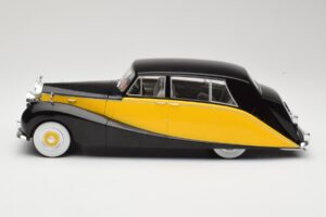 Rolls-Royce Silver Wraith Empress by Hooper Negro & Amarillo MCG 1:18 MCG18066 Metal - imagen 3 de 6