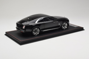 Rolls-Royce Spectre Negro Df Model 1:18 REMC017 Resina - imagen 3 de 6