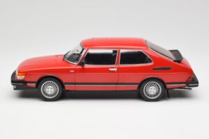 Saab 900 GL Rojo MCG 1:18 MCG18340 Metal - imagen 5 de 6