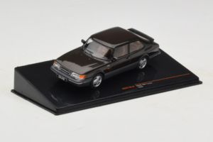 Saab 900 Turbo Negro IXO 1:43 CLC577N Metal - imagen 2 de 4