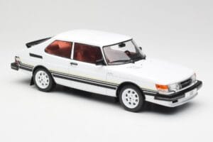 Saab 900 Turbo Blanco MCG 1:18 MCG18339 Metal - imagen 4 de 6